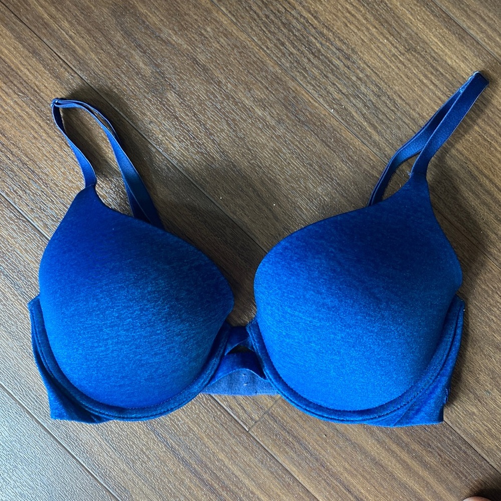 VS Padded perfect coverage bra